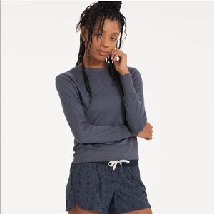 Vuori women’s Daydream Crew